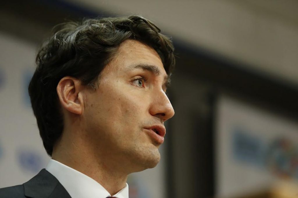 (FILES) This file photo taken on April 22, 2016 shows Canadian Prime Minister Justin Trudeau speaks during a press conference at the United Nations after the Opening Ceremony of the High-Level Event for the Signature of the Paris Agreement April 22, 2016 in New York. A Canadian held hostage by Islamic militants in the Philippines has been executed, Canadian Prime Minister Justin Trudeau announced April 25, 2016, after Filipino authorities said they had found the head of a foreign man on a remote island. "I'm outraged by the news that a Canadian citizen, John Ridsdel, held hostage in the Philippines since September 21, 2015, has been killed at the hands of his captors," Trudeau said.  / AFP PHOTO / KENA BETANCUR