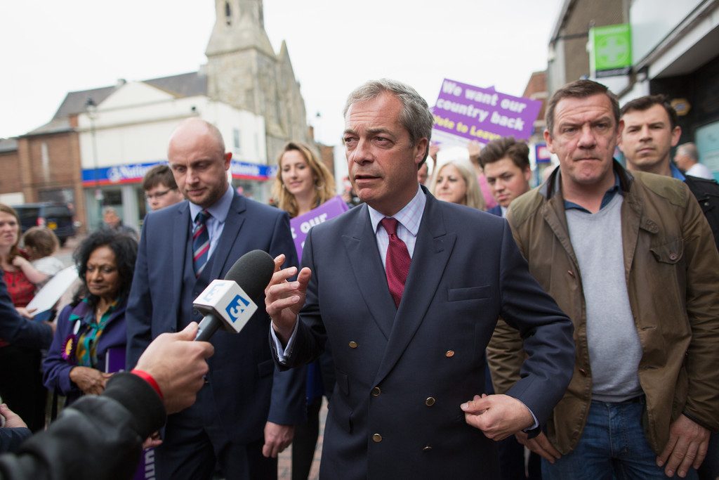 Nigel+Farage+UKIP+Brexit+Bus+Tour+Kent+Z6Yb7xS6tVax