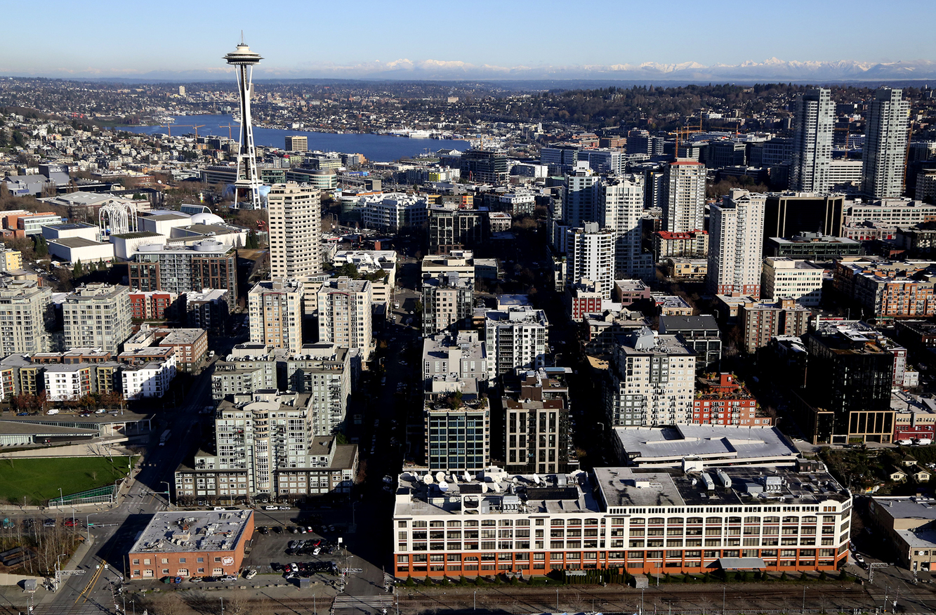 Сиэтл время. Сиэтл Таймс. Belltown, Seattle. Коммуна в Сиэтле. Площадь Сиэтла.