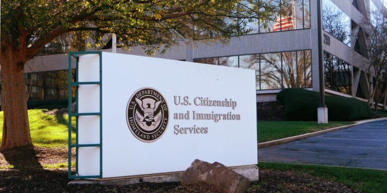西雅圖敦促Department of Justice在 COVID-19疫情期間關閉Seattle Immigration Court並延長移民期限