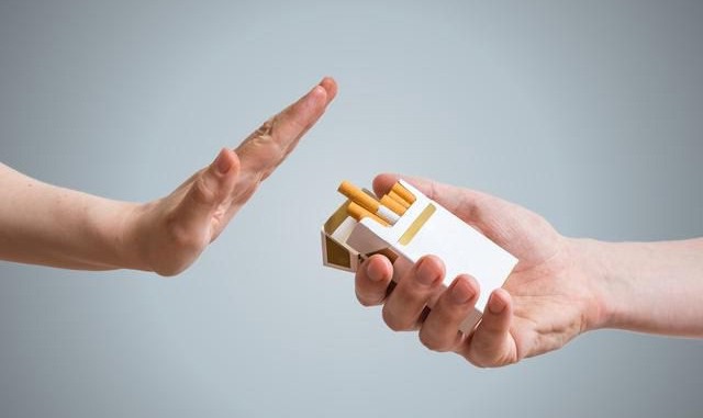 ASQ 《華語戒煙專線》在新冠病毒COVID-19爆發期間堅守崗位 嚴防病毒保身體，居家戒煙好時機