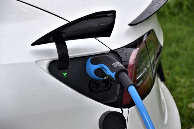 華州電動汽車數量排行全國第四 近半居民表示反對禁售燃油車