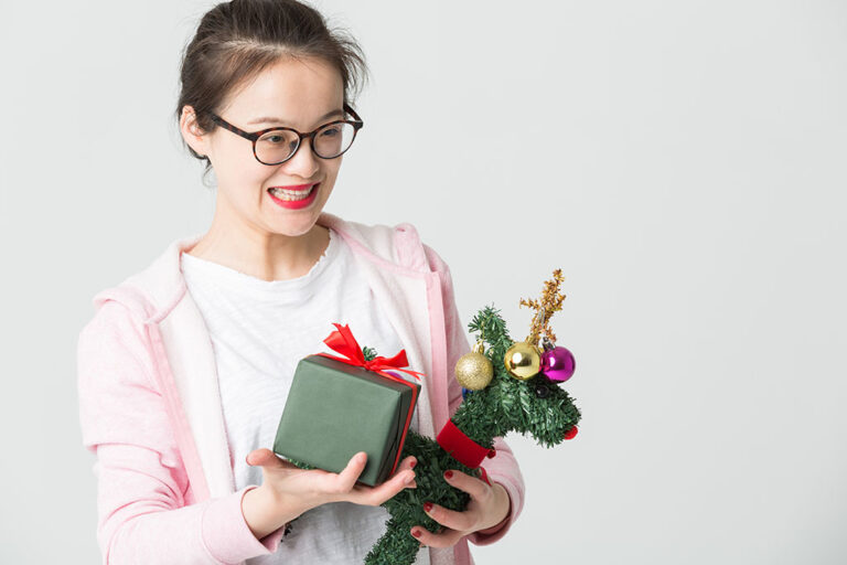 讀者投稿：聖誕節家長要送老師禮卡嗎？
