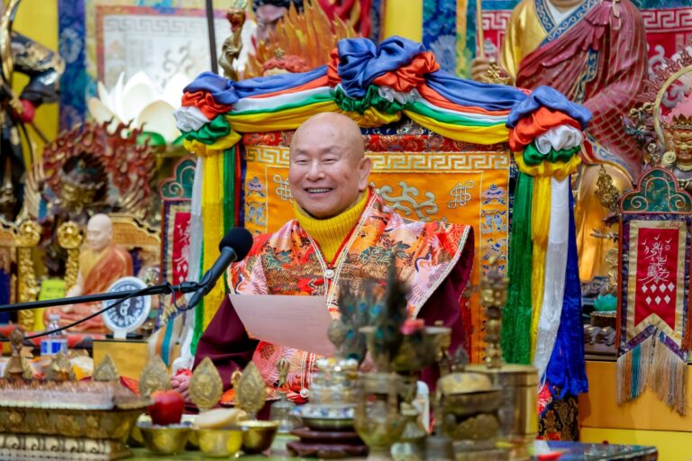 蓮生活佛新著閃亮的金句   慈悲喜捨清淨平直