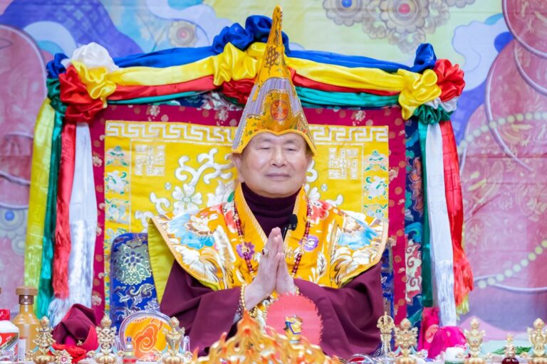 西雅圖雷藏寺阿彌陀佛大法會    蓮生活佛教授扎基拉姆密法