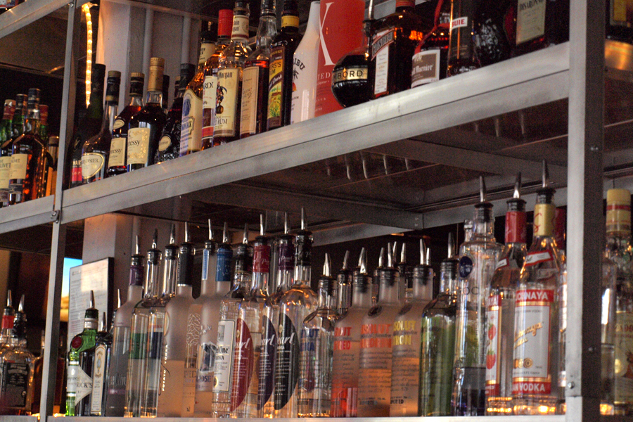 Acquabar Bistro and Lounge Grand Opening