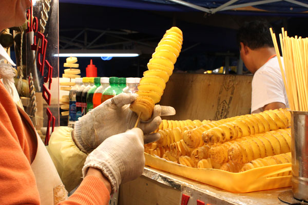 列治文夏日夜市（Summer Night Market）